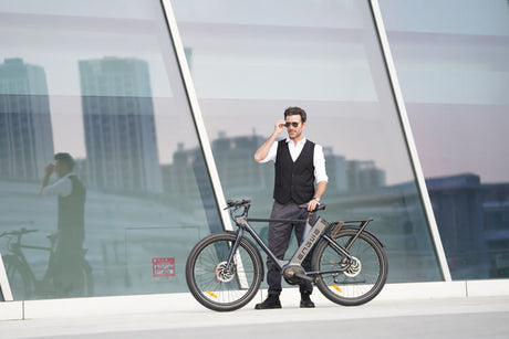 Choosing Your E-Bike Frame: A Look at Step-Through, Step-Over, Longtail, Folding & Integrated